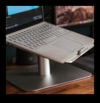 Desktop Docking Dominance: accesorii pentru o conexiune perfectă la laptop