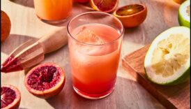 Sărbătoarea citricelor: prăjirea la strălucirea citricelor în sucurile proaspete