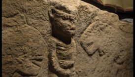 Povești sculptate: Descoperirea narațiunilor siturilor culturale